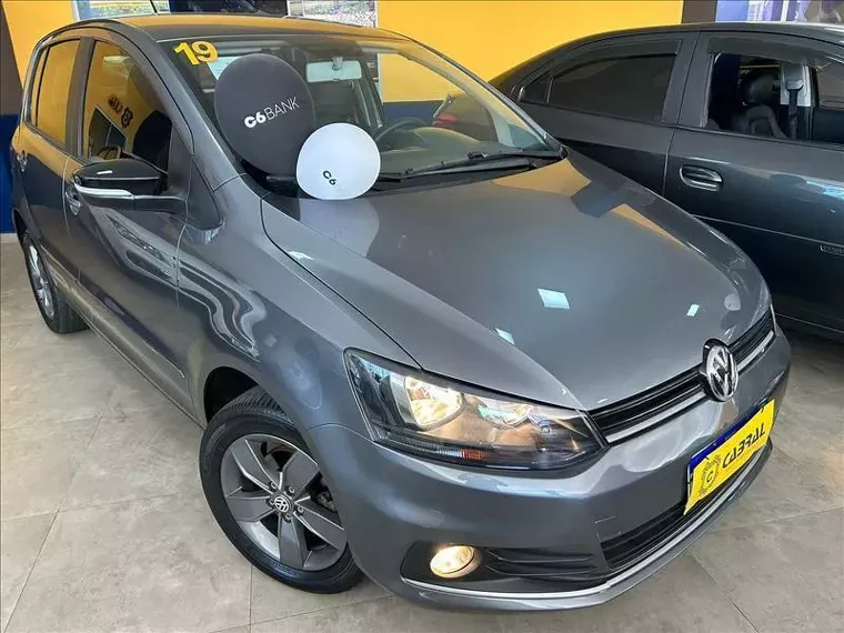 Volkswagen Fox Cinza 8