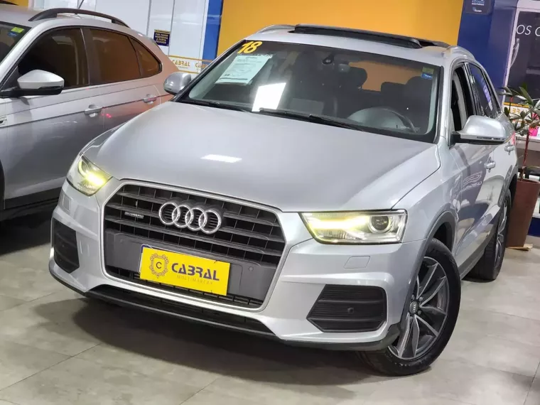 Audi Q3 Prata 1