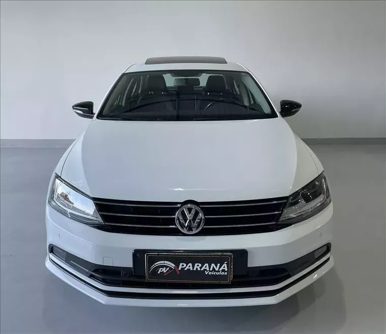 Volkswagen Jetta Branco 1