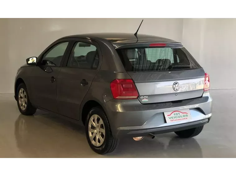 Volkswagen Gol Cinza 9