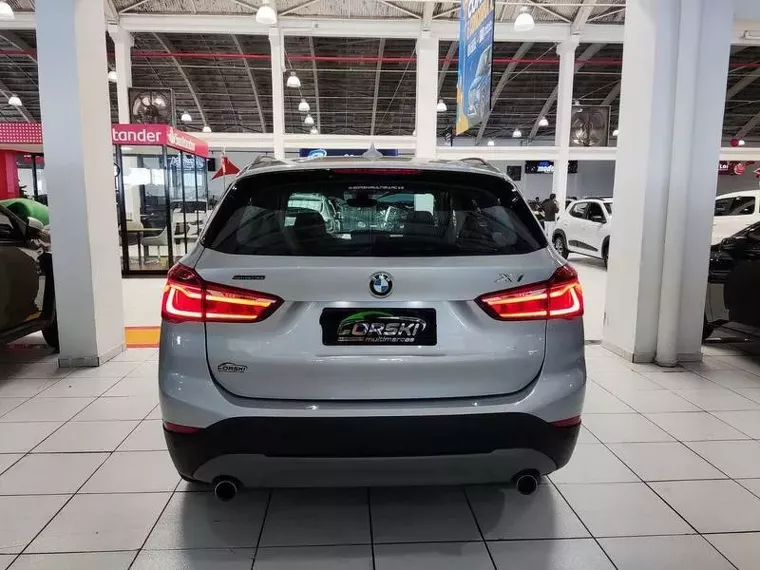 BMW X1 Prata 3