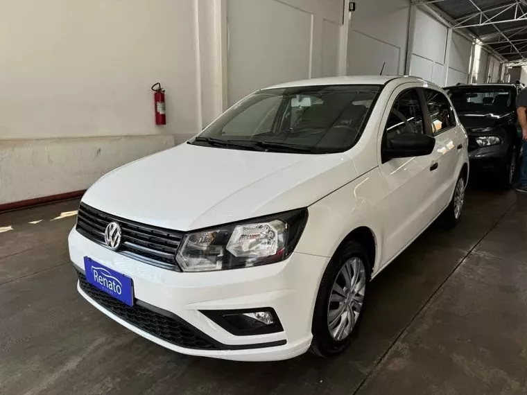 Volkswagen Gol Branco 4