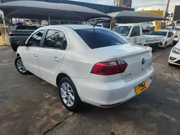 Volkswagen Voyage