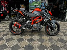 390
