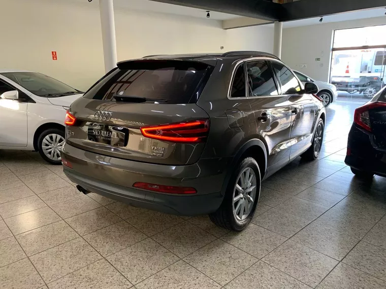 Audi Q3 Marrom 39