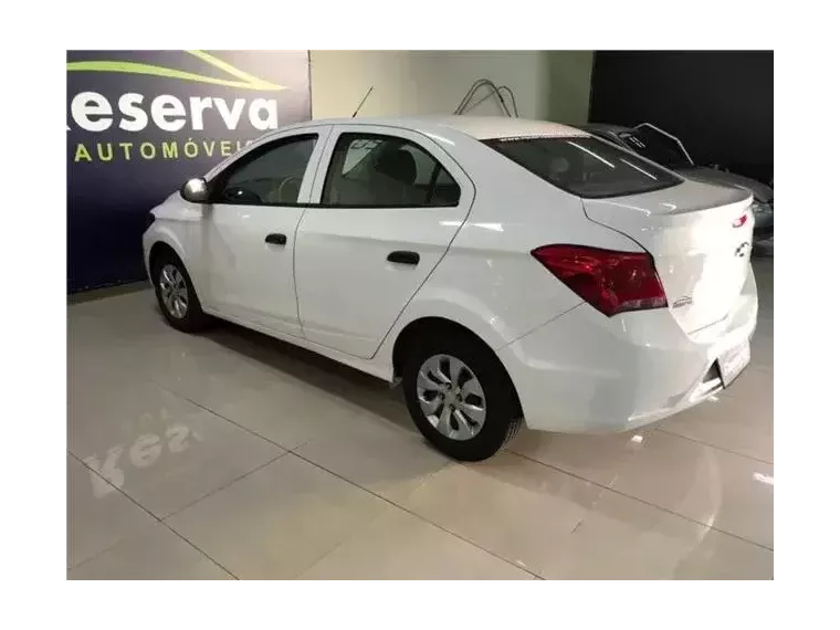 Chevrolet Joy Branco 7