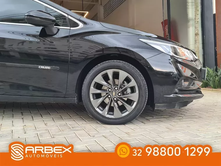 Chevrolet Cruze Preto 19