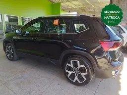 Volkswagen Taos