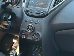 Hyundai HB20X