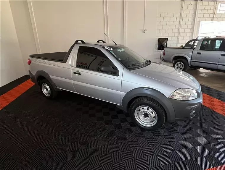 Fiat Strada Prata 2