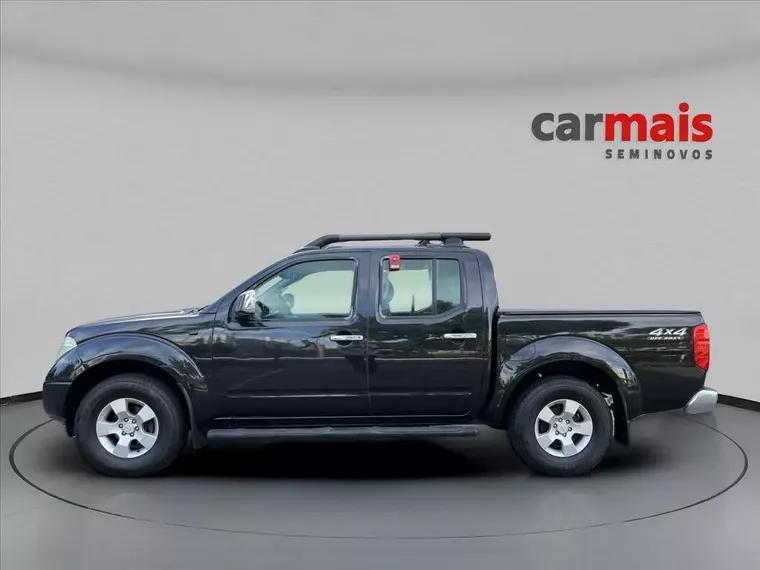 Nissan Frontier Preto 1