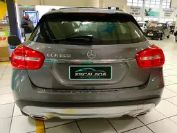 Mercedes-benz GLA 200