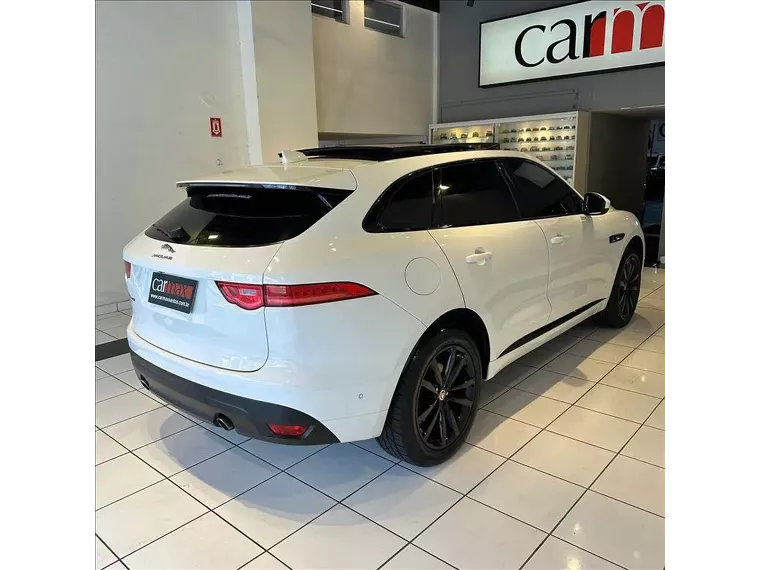 Jaguar F-pace Branco 3