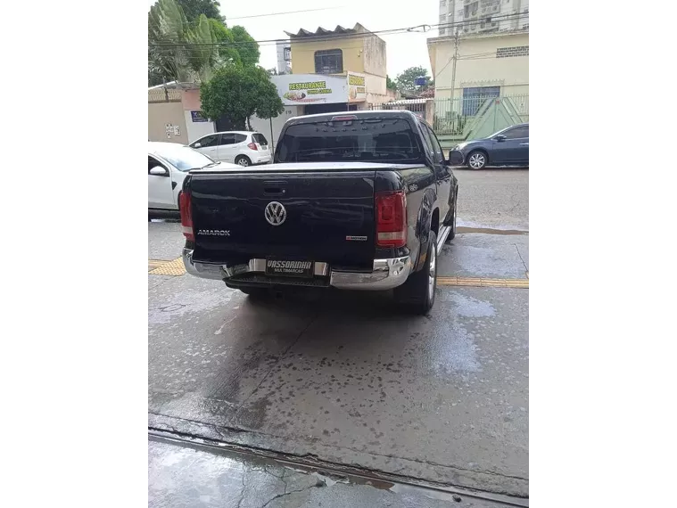 Volkswagen Amarok Preto 12