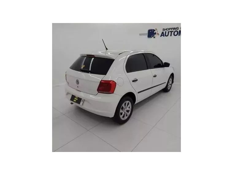 Volkswagen Gol Branco 4