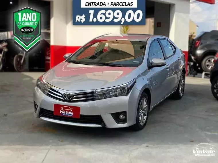 Toyota Corolla Prata 10