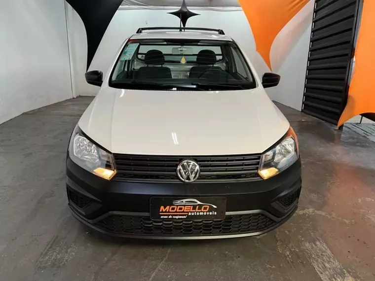 Volkswagen Saveiro Branco 3