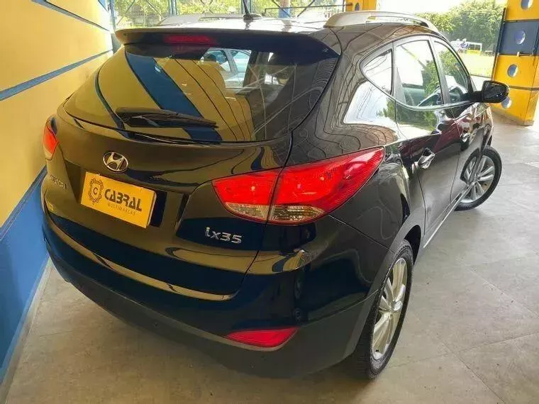 Hyundai IX35 Preto 10