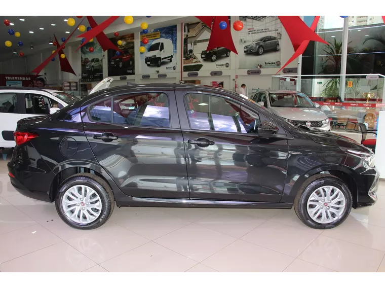 Fiat Cronos Preto 11