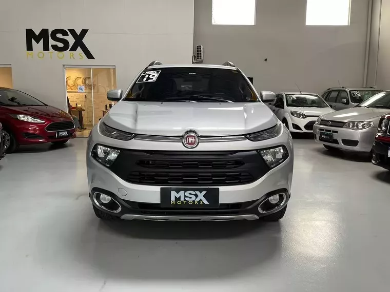 Fiat Toro Prata 12