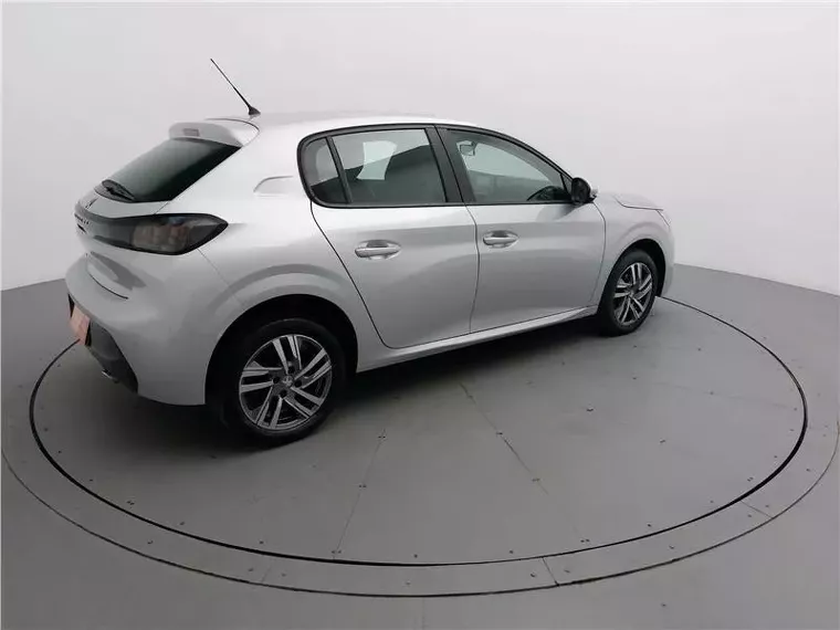 Peugeot 208 Cinza 16