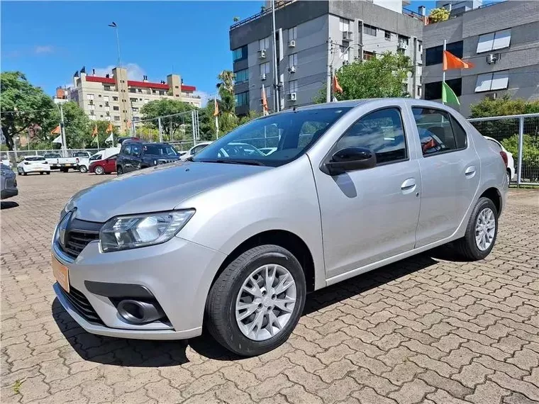 Renault Logan Prata 5