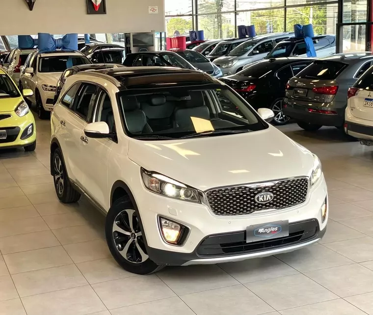 KIA Sorento Branco 4