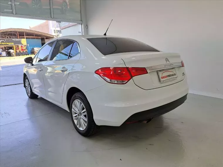 Citroën C4 Lounge Branco 5