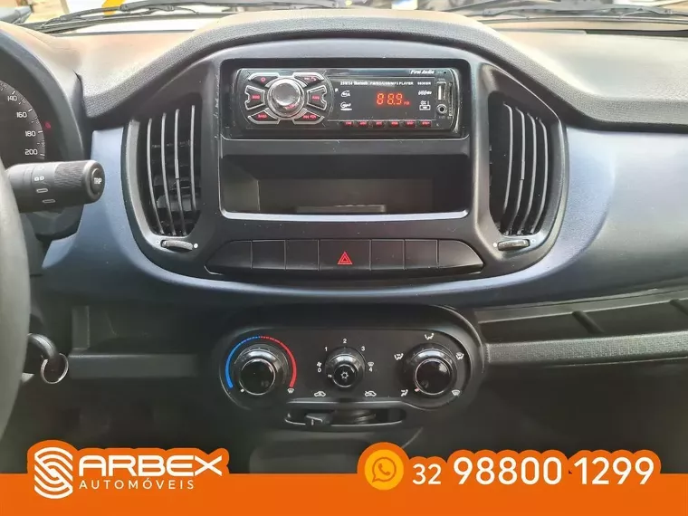 Fiat Uno Branco 19