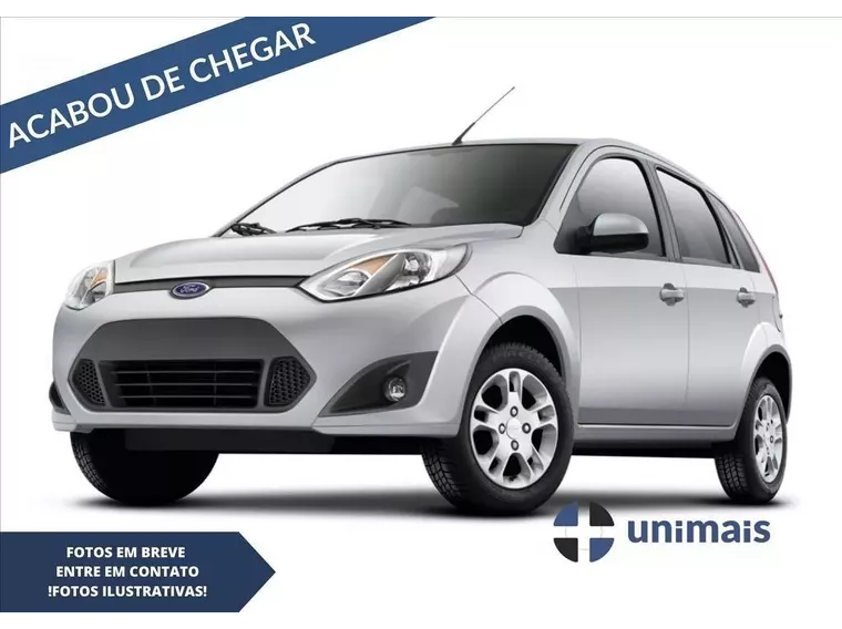 Ford Fiesta Preto 1