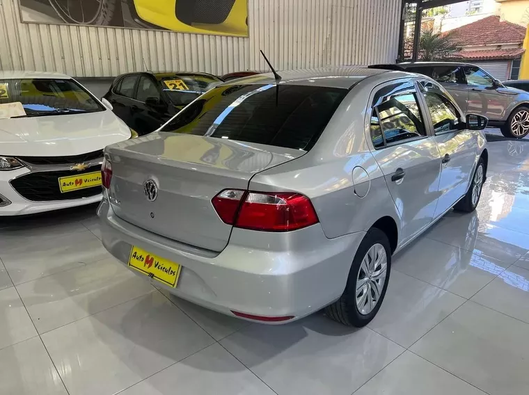 Volkswagen Voyage Prata 8