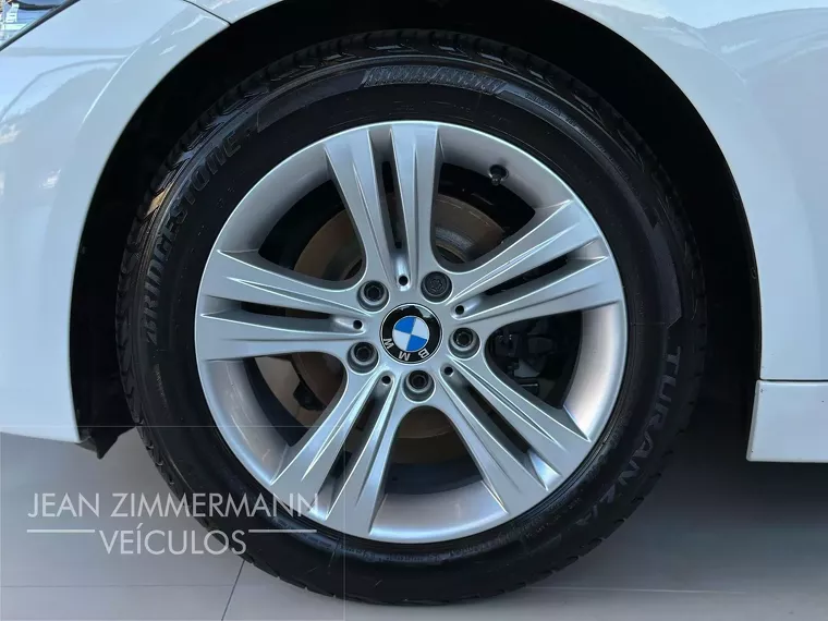 Foto do carro