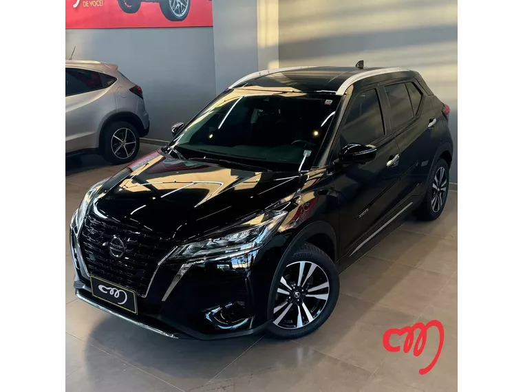 Nissan Kicks Preto 6