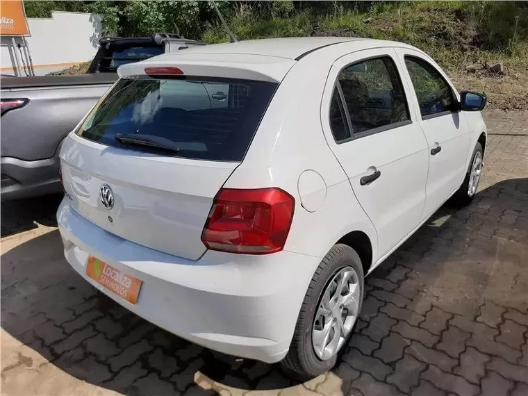 Volkswagen Gol Branco 7