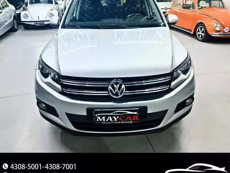 Volkswagen Tiguan Prata 10