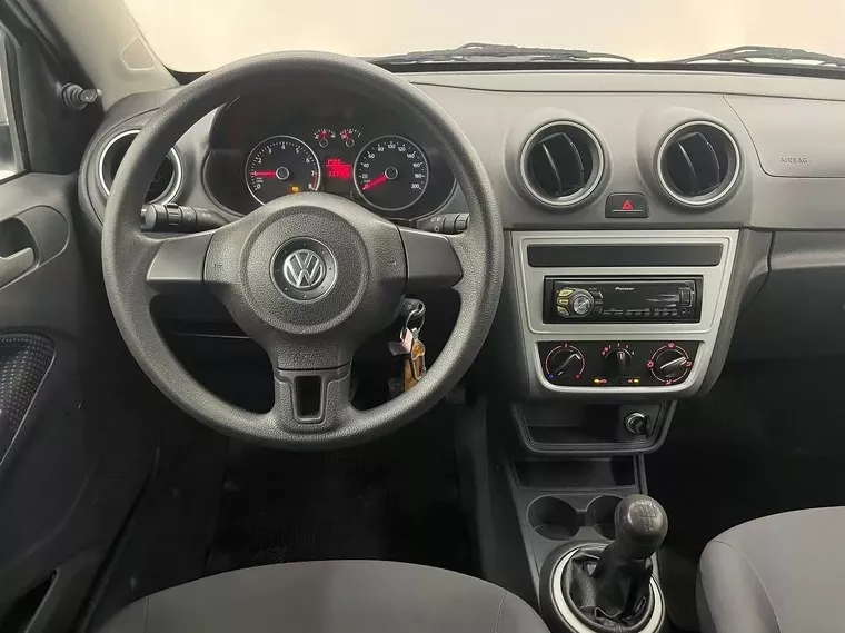 Volkswagen Gol Prata 6