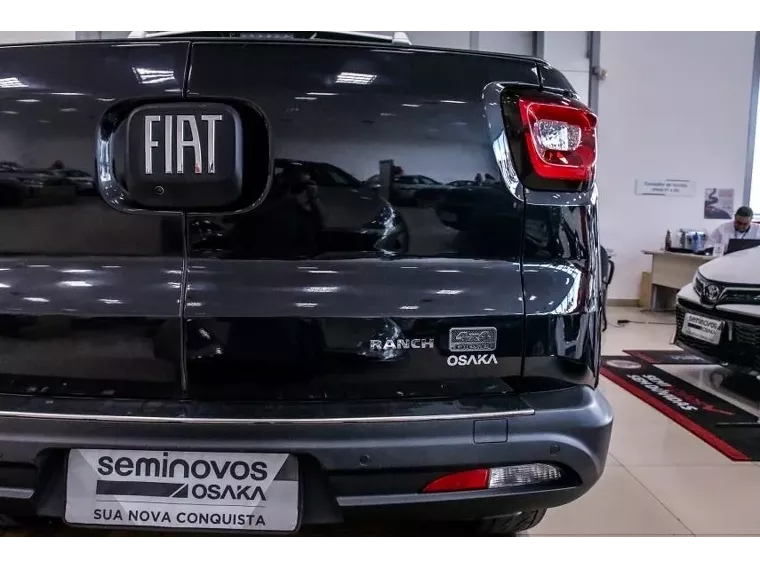 Fiat Toro Preto 1