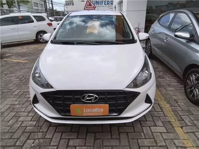 Hyundai HB20S Branco 4