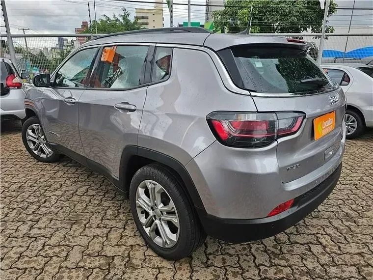 Jeep Compass Prata 10