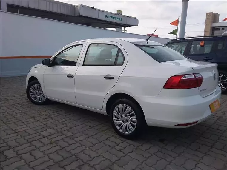 Volkswagen Voyage Branco 5