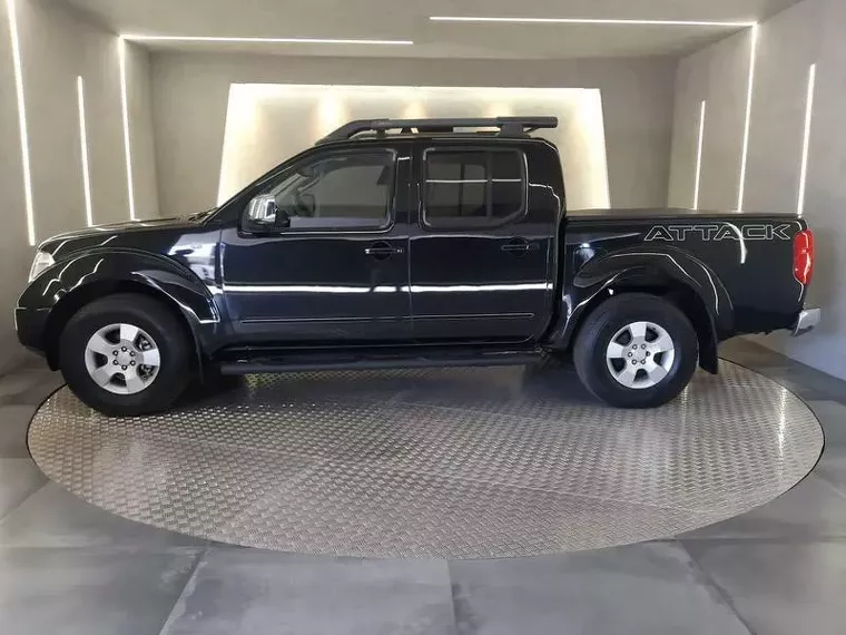 Nissan Frontier Preto 11