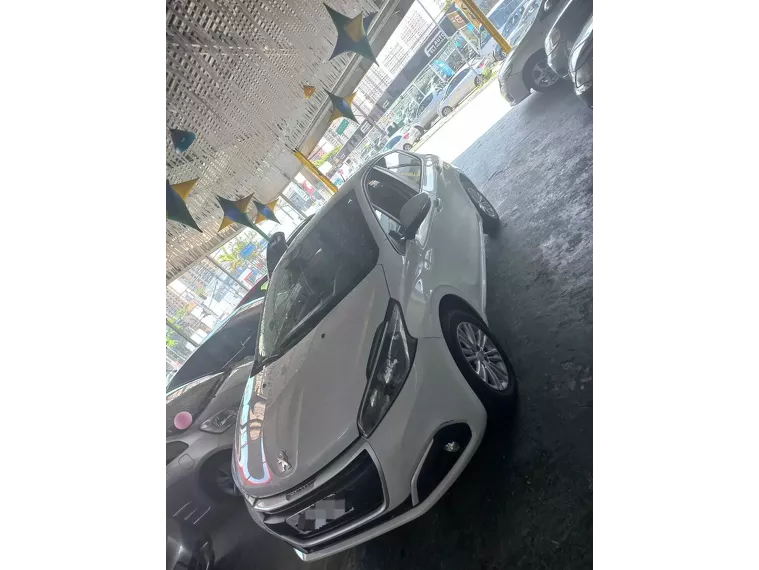 Peugeot 208 Branco 1