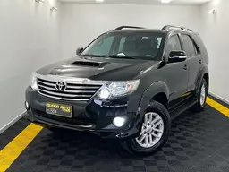 Toyota Hilux SW4