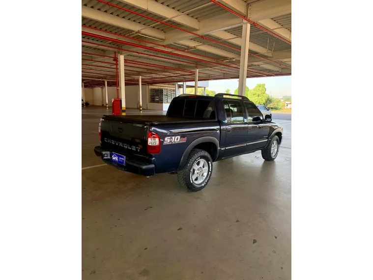 Chevrolet S10 Roxo 2