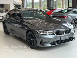 BMW 320i
