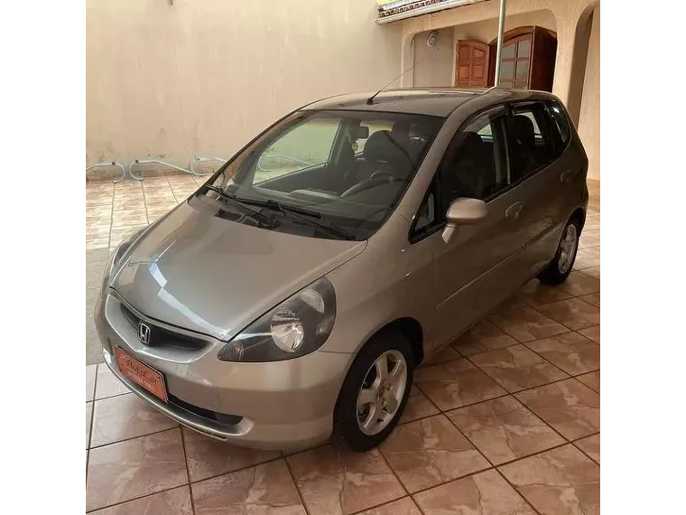 Honda FIT Dourado 8