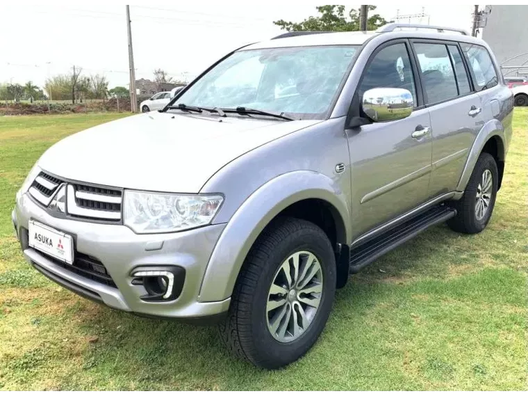 Mitsubishi Pajero Dakar Prata 3