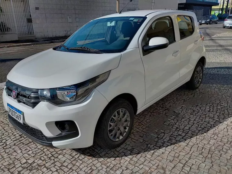 Fiat Mobi Branco 2