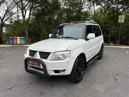Mitsubishi Pajero TR4