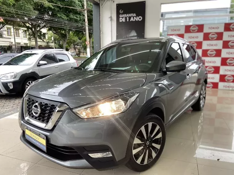 Nissan Kicks Cinza 9